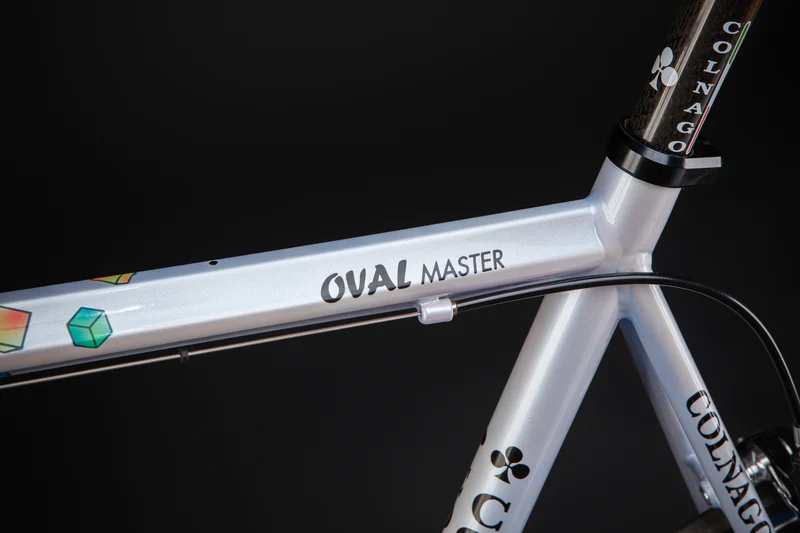 Oval Master