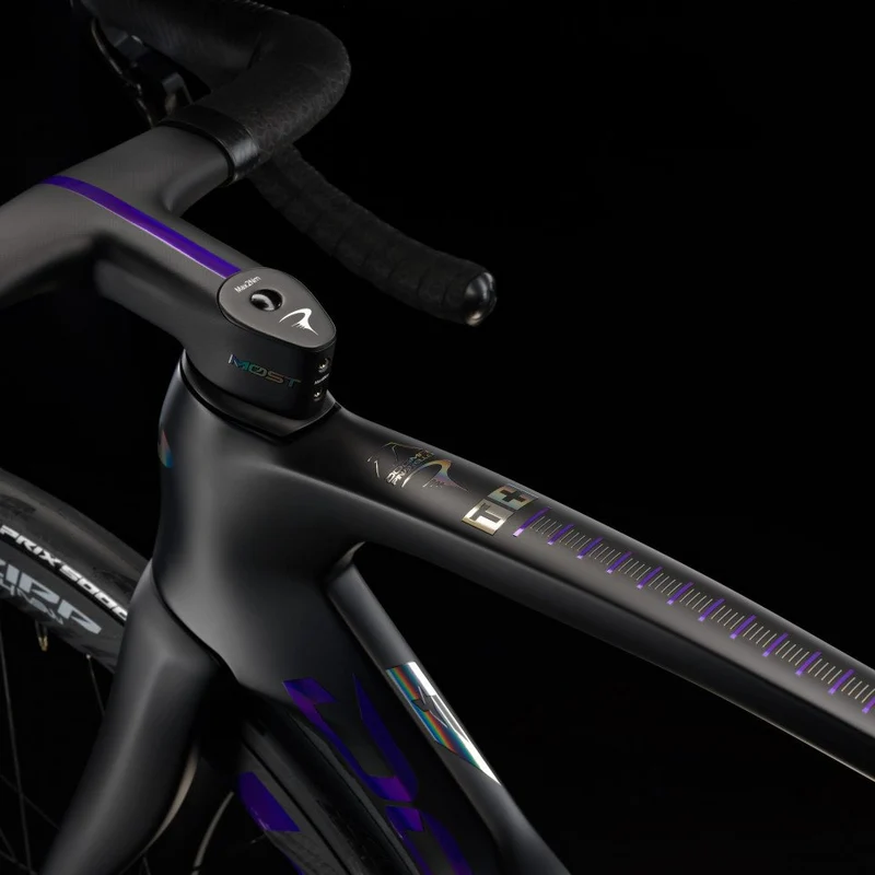 Pinarello Dogma F Disk Red AXS PM Zipp 454 NSW - Special Edition TISSOT