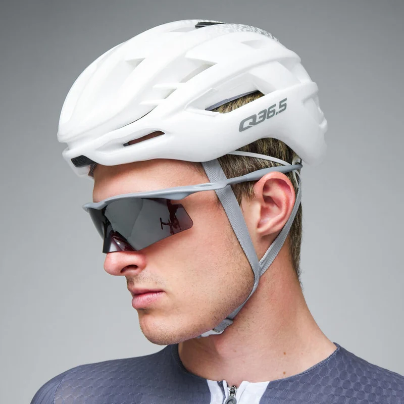 Casco Q36.5 Airbreaker 2.0 - Bianco