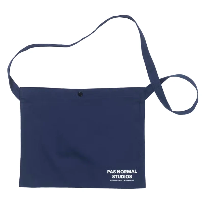 Musette Pas Normal Studios - Blu