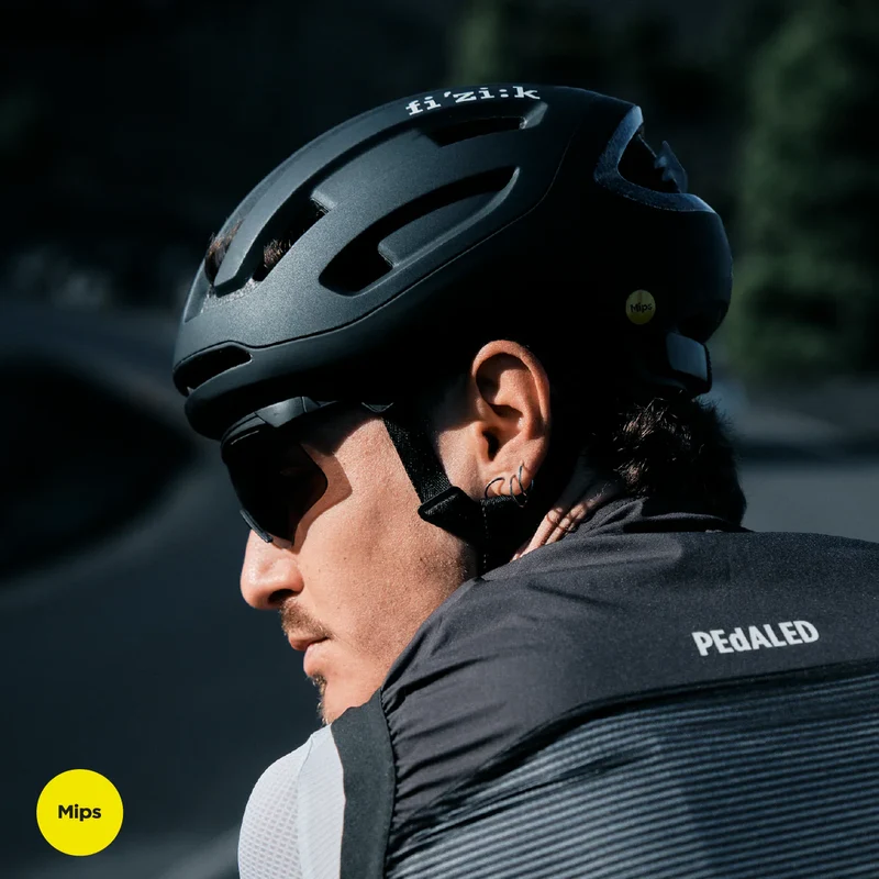 Casco Fizik Kyros - Nero