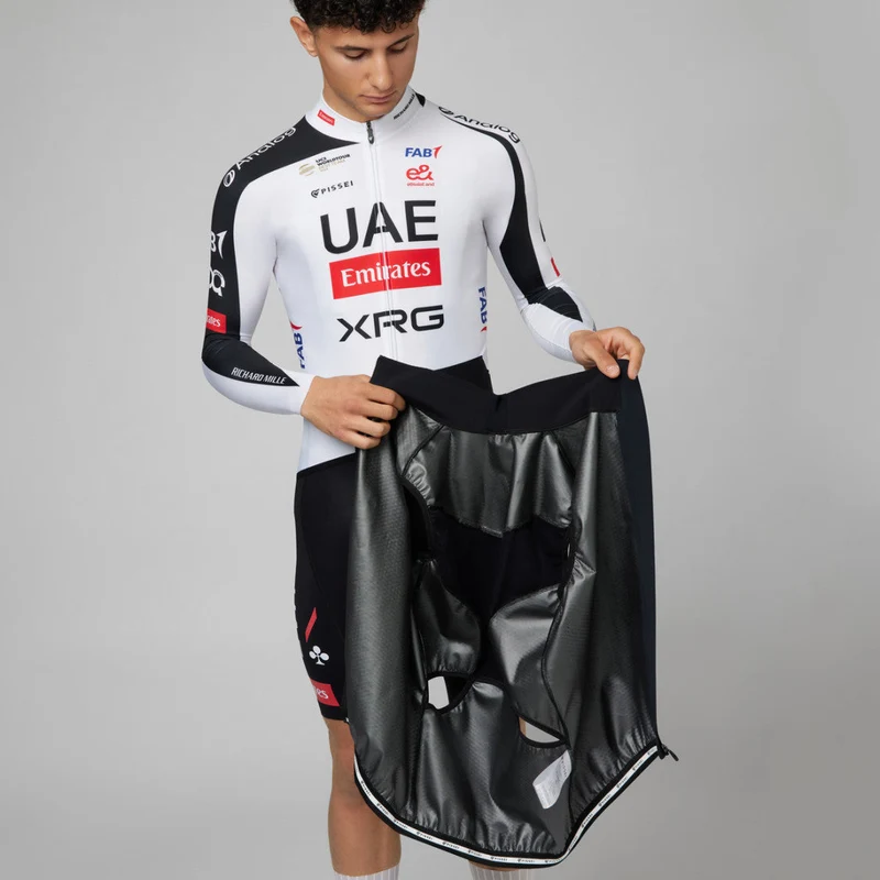 Gilet Pissei UAE Team Emirates - XRG 2026 Bufera