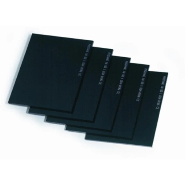 VETRO NERO INATTINICO 90x110 mm