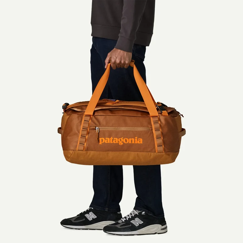Borsa Patagonia Black Hole Duffel 40L - Marrone