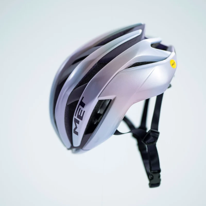 Casco Met Trenta 3K Carbon Mips x Tadej Pogacar - Dream State