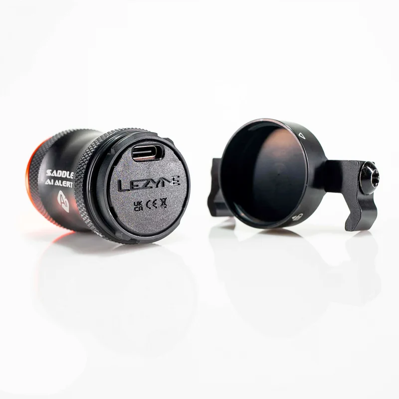Luce posteriore Lezyne Saddle Ai Alert 250