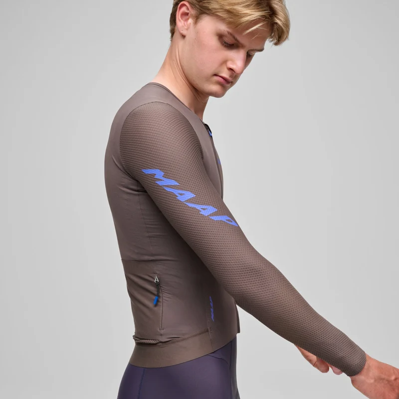 Maglia maniche lunghe Maap Emerge - Marrone