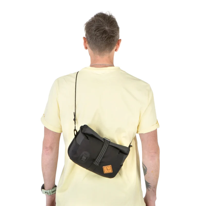 Borsa a manubrio Restrap Rolltop 4L - Nero