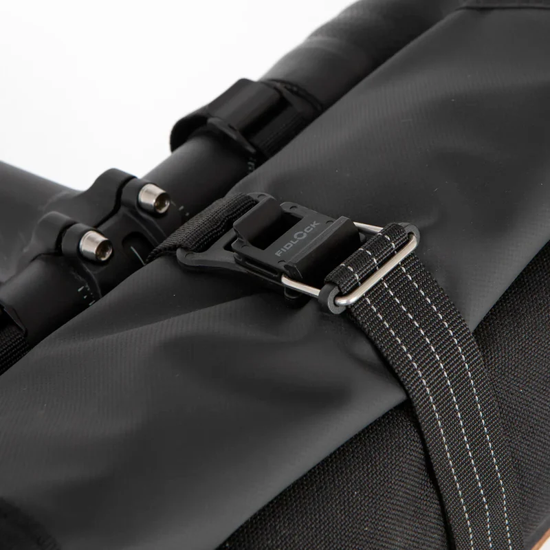 Borsa a manubrio Restrap Rolltop 4L - Nero