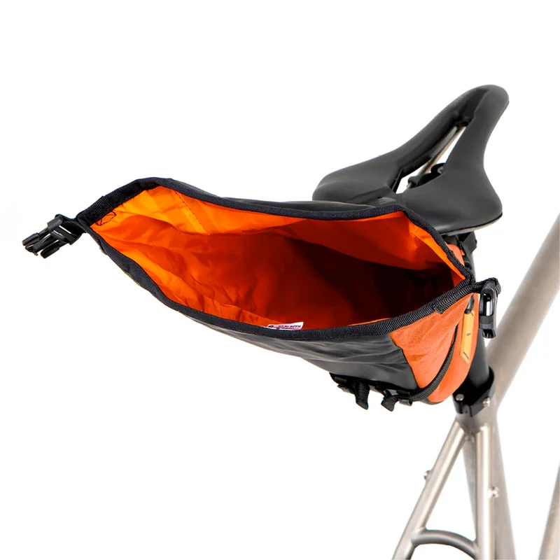 Borsa sottosella Restrap 2.5L - Arancio