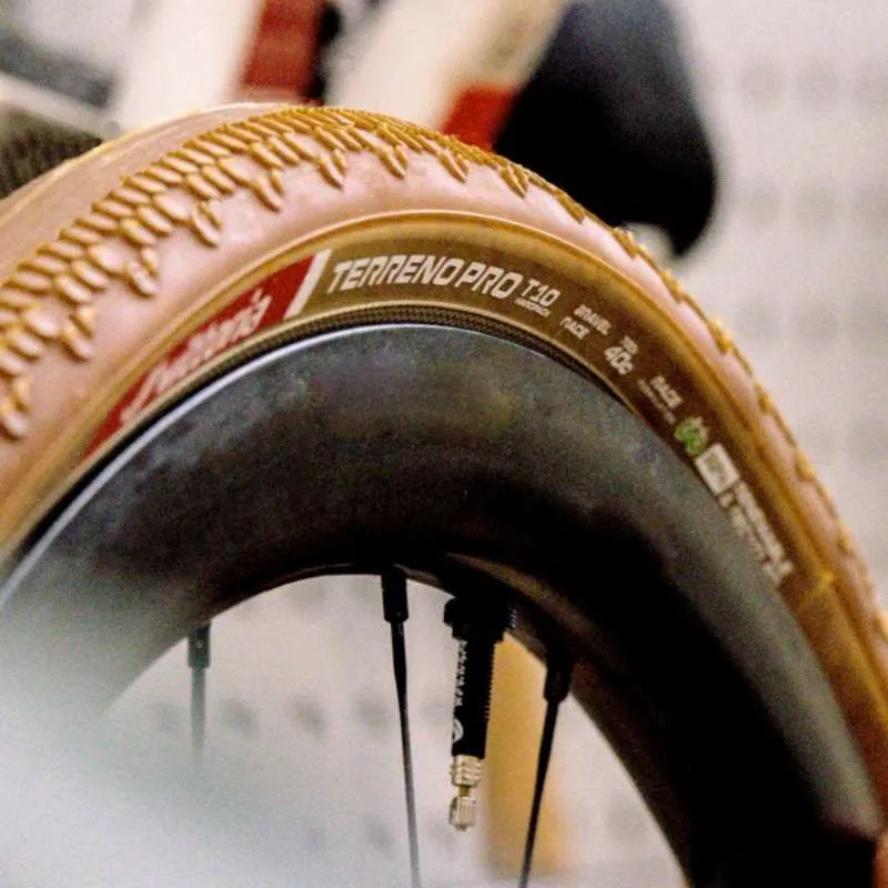 Copertone Vittoria Terreno Pro T10 Hardpack Gravel Race TLR 700x45 - Natural