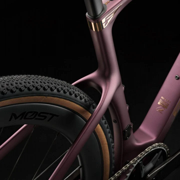 Pinarello Grevil F7 Force AXS XPLR - Viola