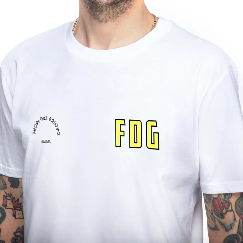 T-shirt Fuori dal Gruppo
