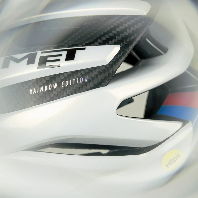 Casco Met Trenta 3K Carbon Mips Tadej Pogacar - Rainbow Limited Edition
