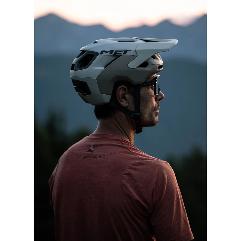 Casco Met Revo Mips - Grigio chiaro