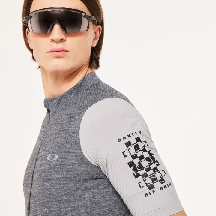Maglia Oakley Off Grid 2.0 - Grigio