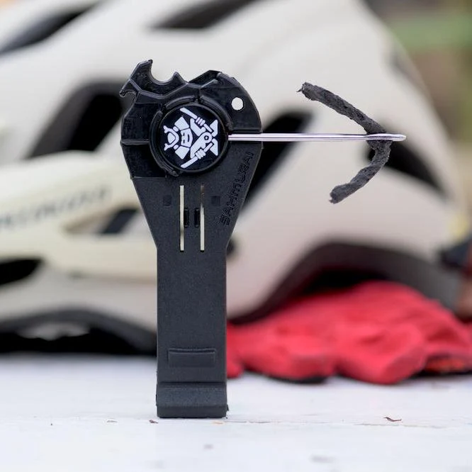 Kit riparazione tubeless Sahmurai Switch Blade 7in1