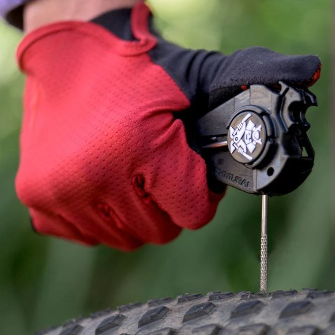 Kit riparazione tubeless Sahmurai Switch Blade 7in1