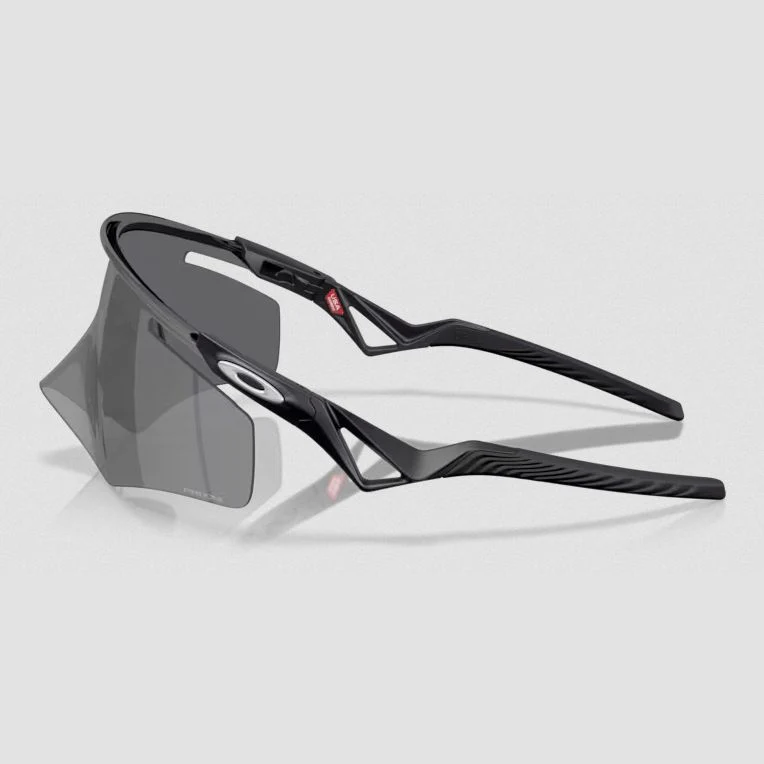 Occhiali Oakley QNTM Kato - Matte black prizm black