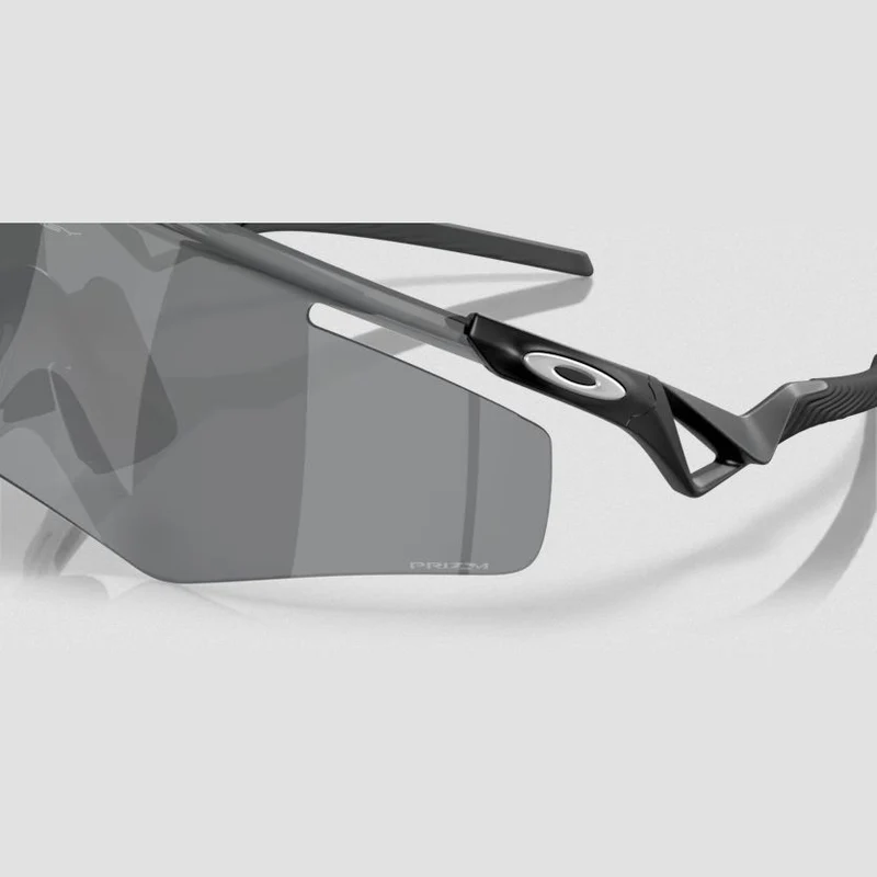 Occhiali Oakley QNTM Kato - Matte black prizm black