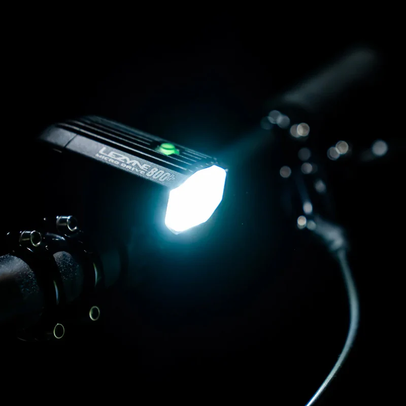 Luce Anteriore Lezyne MICRO DRIVE 800+ - Nero