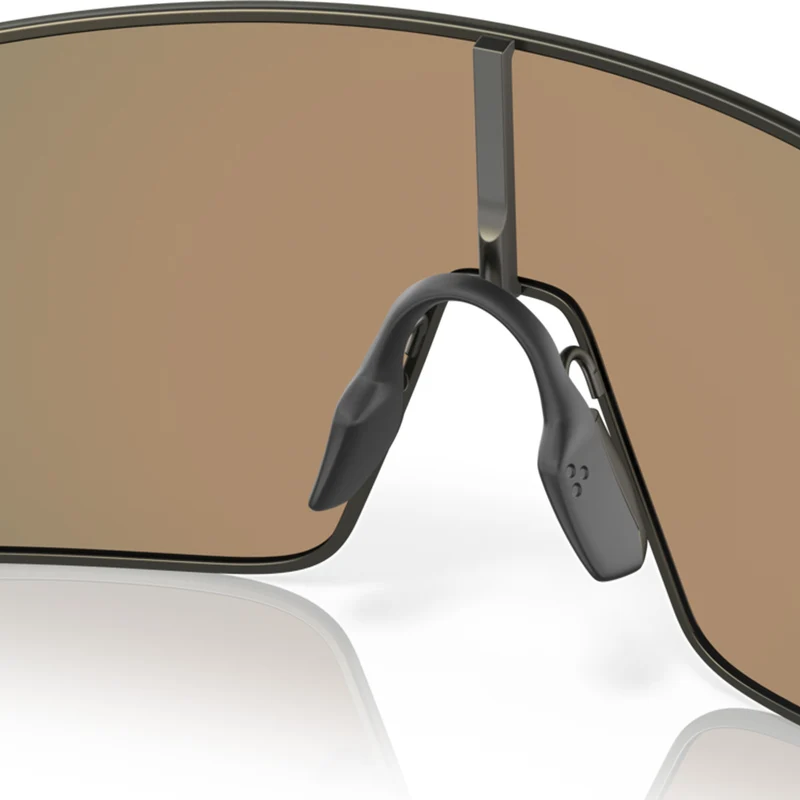 Occhiali Oakley Sutro TI - Satin Carbon Prizm Ruby