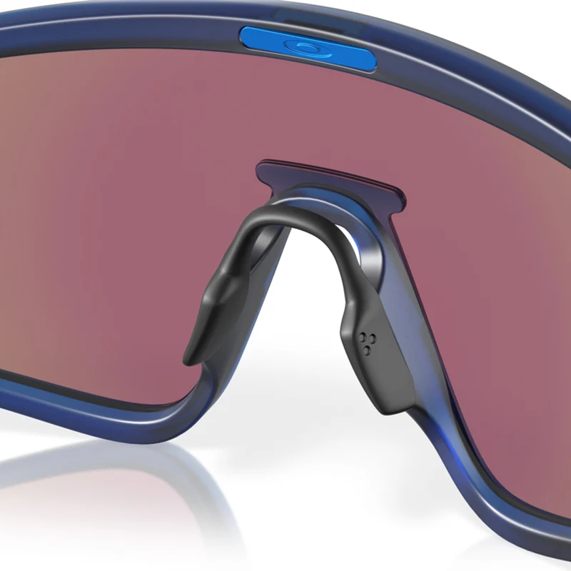 Occhiali Oakley Latch Panel - Matte Trans Navy Prizm Sapphire