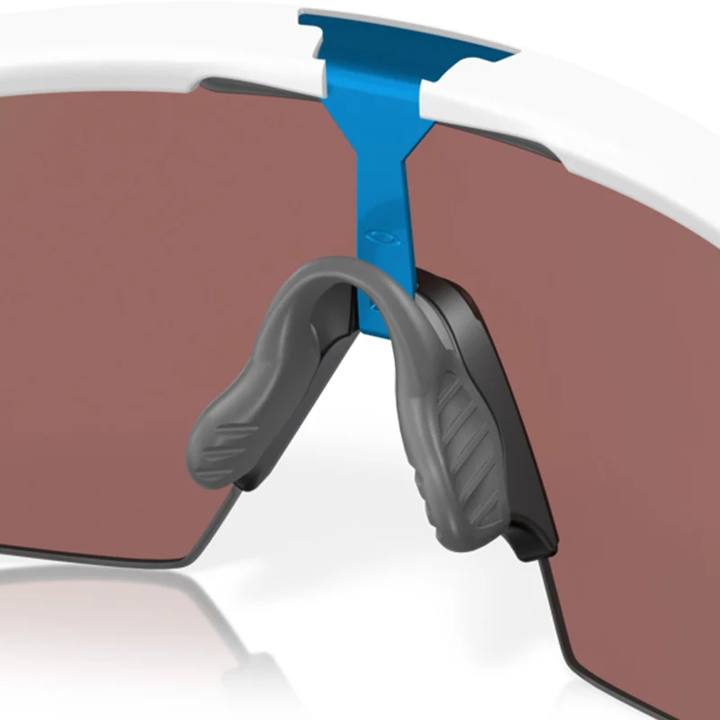 Occhiali Oakley Sphaera - Matte White Prizm Sapphire Polarized